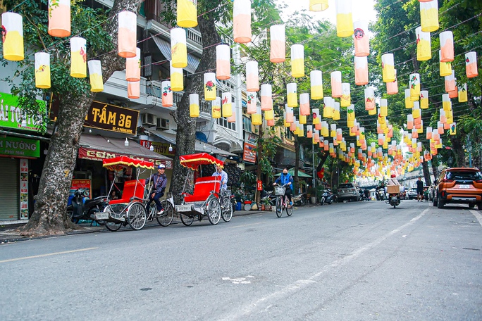 con-pho-den-long-trung-thu-phung-hung-04-smarttravel